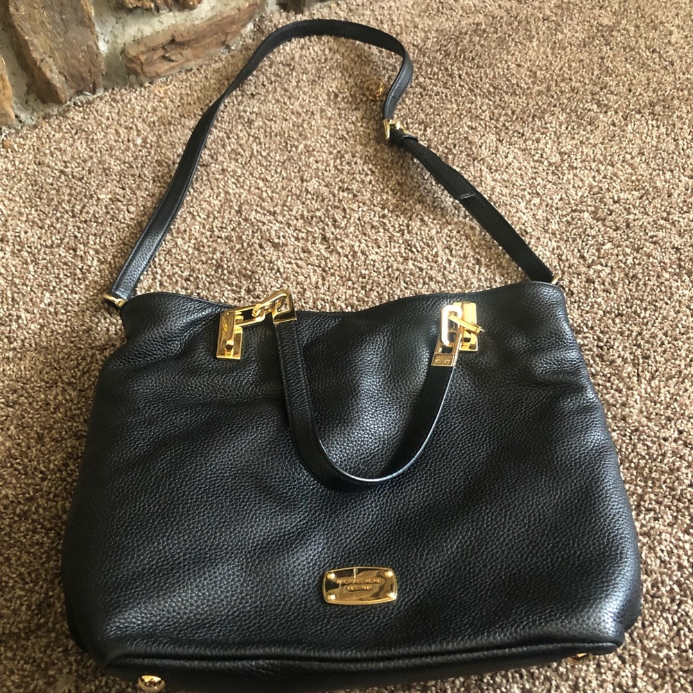 Black soft leather Michael Kors